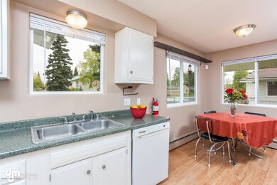 400 State St Unit A Anchorage-large-014-