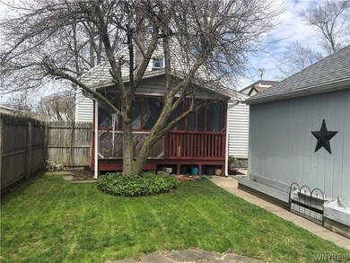 783 Lee Ave, North Tonawanda, NY 14120 - photo 3