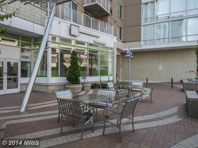 The Crescent unit 908, Silver Spring, MD 20910 - photo 2