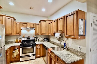 174 Magnolia St unit B, Dorchester, MA 02125 - photo 4