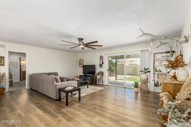 903 W Shawnee Dr, Chandler, AZ 85225 - photo 5