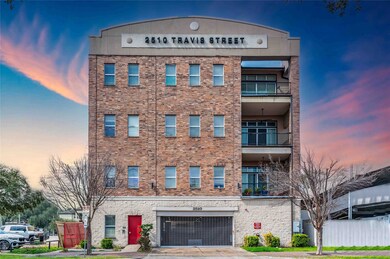 15 Unit Boutique Condo In The Heart Of Midtown