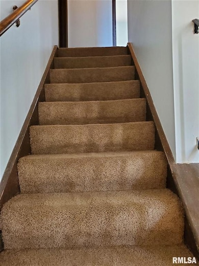 5809 Jebens Ave, Davenport, IA 52806 - photo 6