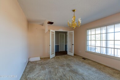 1503 Honrine Rd-6