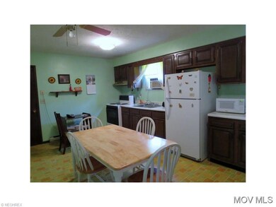 Eat in Kitchen