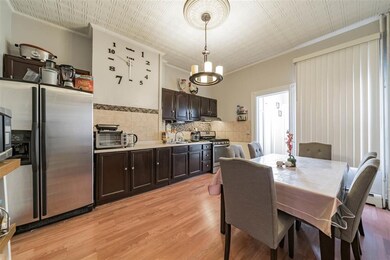 86 Lincoln St, Jersey City, NJ 07307 - photo 4