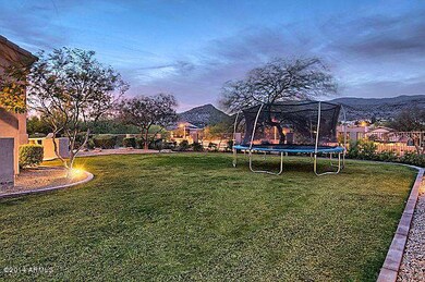 exteriorbackyard2_700
