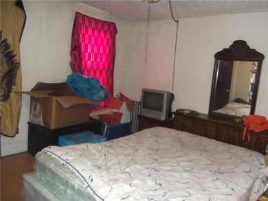 251 E Abbott St, Lansford, PA 18232 - photo 4