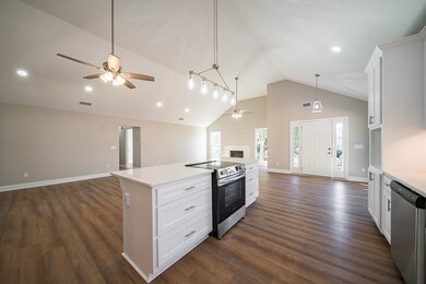 1735 Doerun Dr, Columbus, GA 31904 - photo 5