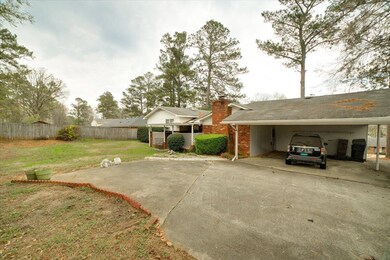 04-1215 Woodvalley Dr (4 of 33)