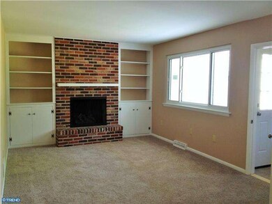 455 Edgewood Dr, Ambler, PA 19002 - photo 4