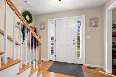 102 Curve St, Bridgewater, MA 02324 - photo 6