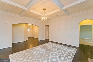 100 Atlantis Ln, Lake Frederick, VA 22630 - photo 5