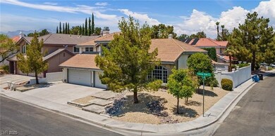 9712 Stellar View Ave, Las Vegas, NV 89117 - photo 2