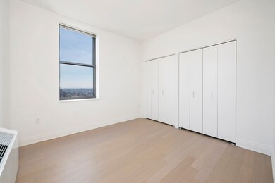 unlisted-address, New York, NY 10005 - photo 5
