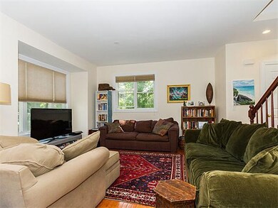 376 Waverley Oaks Rd unit 1, Waltham, MA 02452 - photo 5