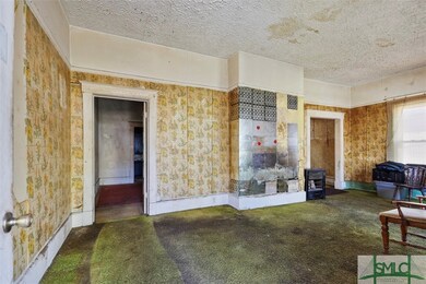 1125 E 37th St, Savannah, GA 31404 - photo 3