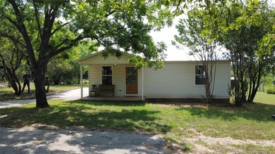 225 Banks Dr, Weatherford, TX 76087 - photo 3