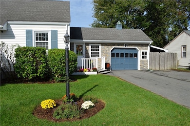 12 Sachem Rd, Riverside, RI 02915 - photo 3