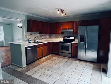 1928 Winslow Ct, Woodbridge, VA 22191 - photo 6