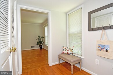 4900 Tarheel Way, Annandale, VA 22003 - photo 6