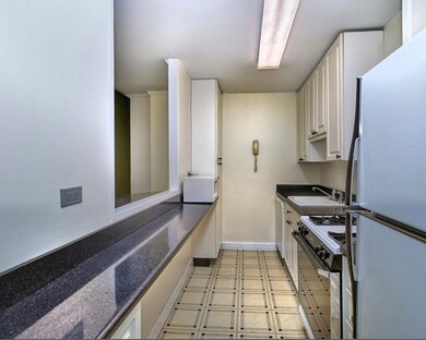 9 Hawthorne Place unit 2F, Boston, MA 02114 - photo 3