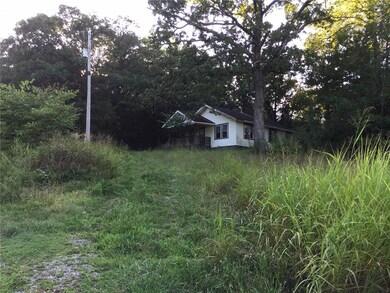 unlisted-address, Fayetteville, AR 72701 - photo 4