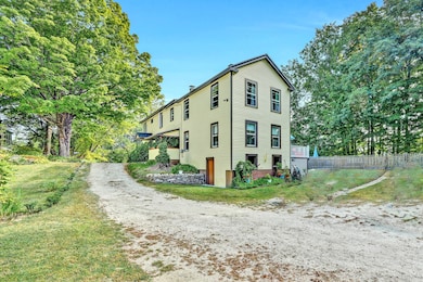 66 Mitchell St, Mechanic Falls, ME 04256 - photo 3