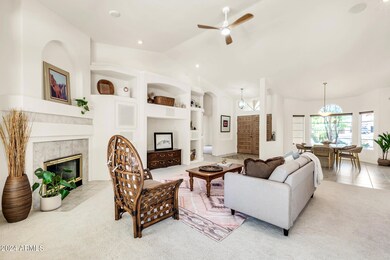 4525 E Duane Ln-7