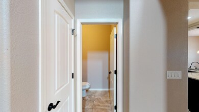 13467 Hazelwood St, Horizon City, TX 79928 - photo 5