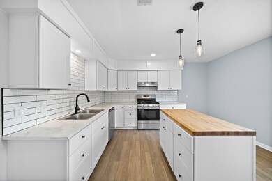 9218 Compton St, Houston, TX 77016 - photo 3