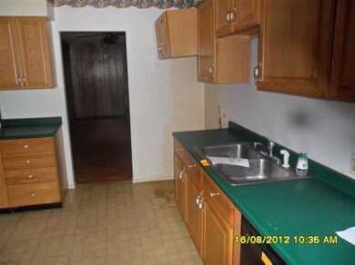 1538 Sheffield Ave, Niles, MI 49120 - photo 4