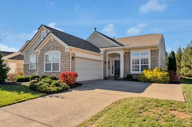 3537 Macpherson Place, Cincinnati, OH 45245 - photo 4