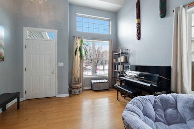 420 Wilshire Ln, Bolingbrook, IL 60440 - photo 5