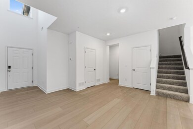 Actual photo of the home.