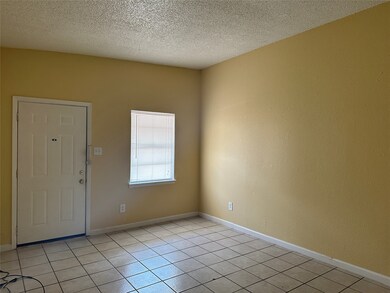 3359 Frick Rd unit 13, Houston, TX 77086 - photo 4