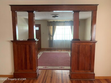 305 Andover St, Wilkes Barre, PA 18702 - photo 7