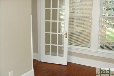 504 E 48th St unit A Lower, Savannah, GA 31405 - photo 3