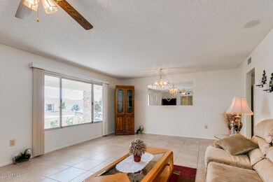 9610 W Calico Dr, Sun City, AZ 85373 - photo 6