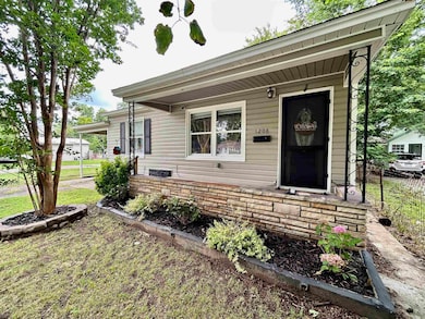 1208 N Front St, Dardanelle, AR 72834 - photo 2