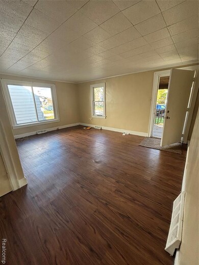 1202 Knapp Ave, Flint, MI 48503 - photo 6