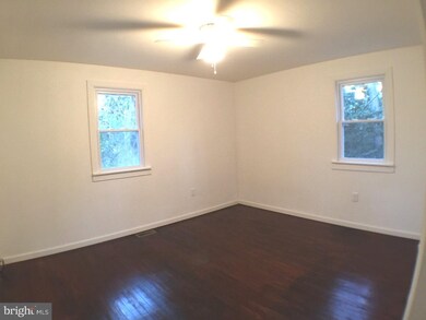 560 Berlin Rd, Clementon, NJ 08021 - photo 7