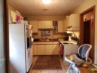 1501 Stoneybrook Dr, Johnson City, TN 37601 - photo 7