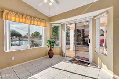 Eat-in kitchen / breakfast nook