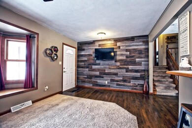 22947 Mulberry Ct, Goshen, IN 46528 - photo 6