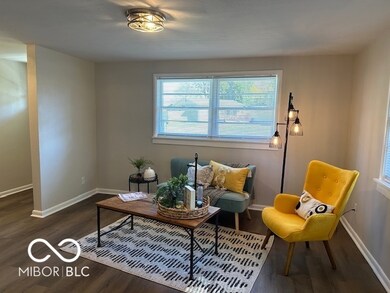 5044 S Vine St, Columbus, IN 47201 - photo 6