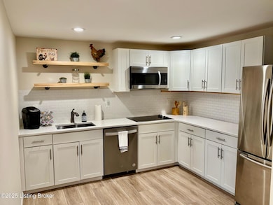 12016 Parkland Ct, Louisville, KY 40243 - photo 7