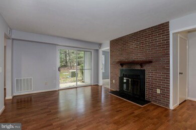 20229 Shipley Terrace unit 101, Germantown, MD 20874 - photo 3