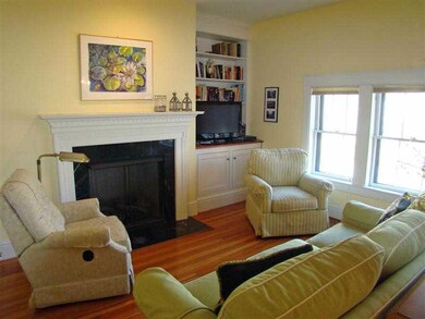 8 Annandale Rd unit 4, Newport, RI 02840 - photo 3