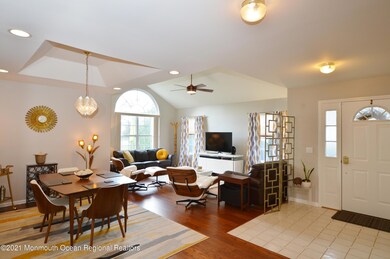 2550 Ridgemont Ct, Toms River, NJ 08755 - photo 3